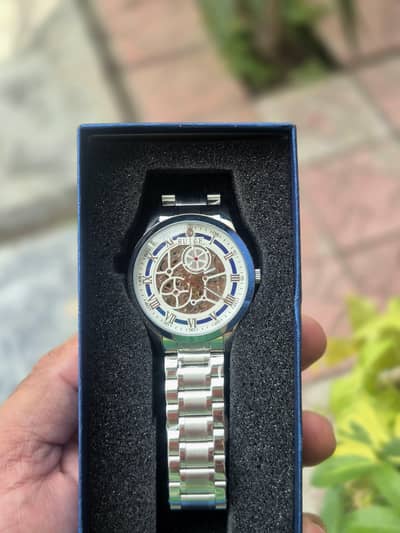 Fully Automatic Hollow Mechanical Watch