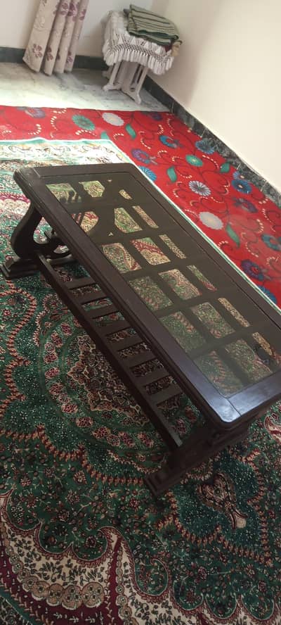 center table forsale in good condition