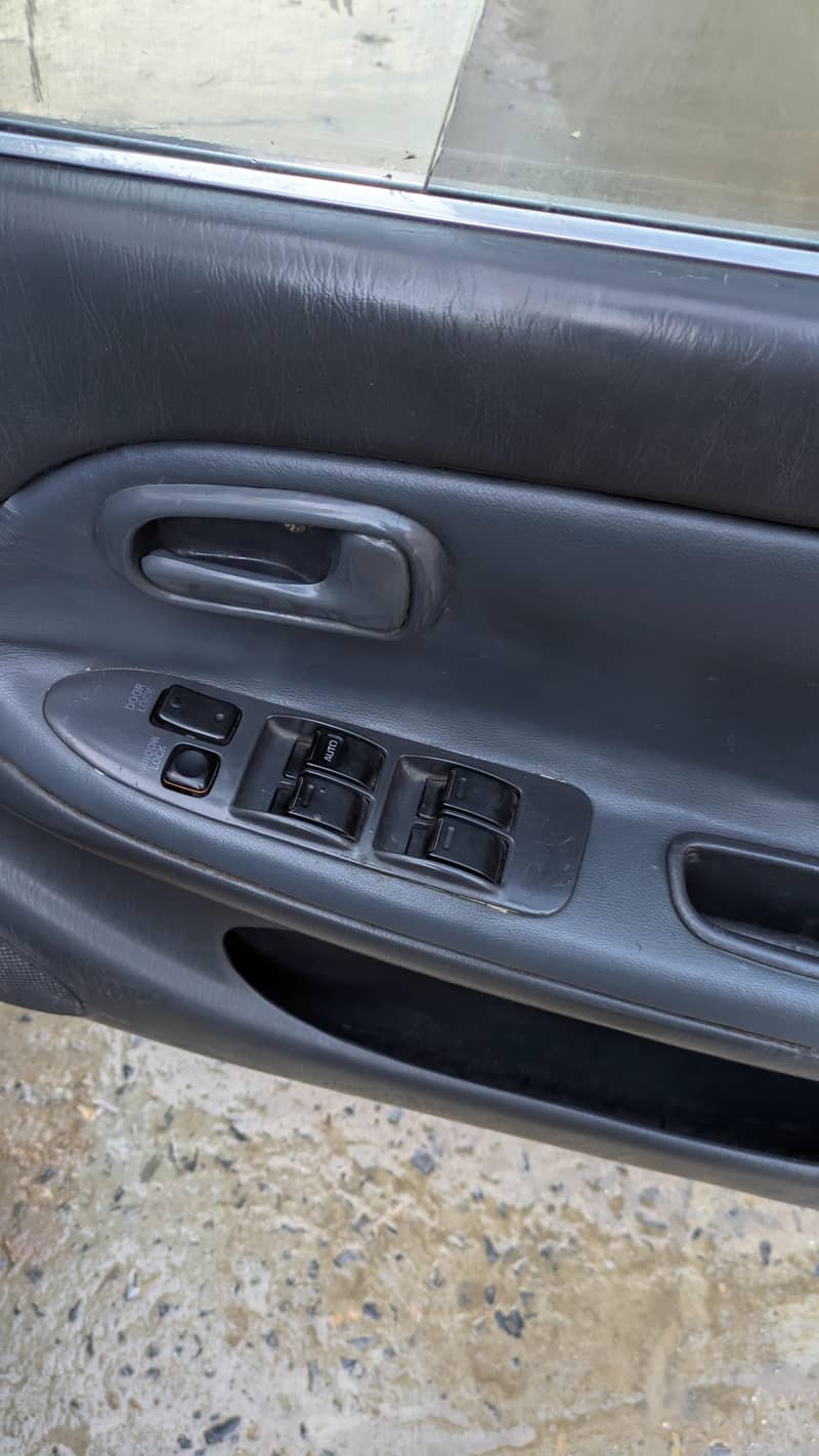 Toyota Corolla xe 1995 modal 4