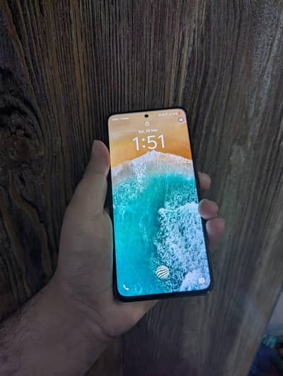 Vivo Y400 with box and charger