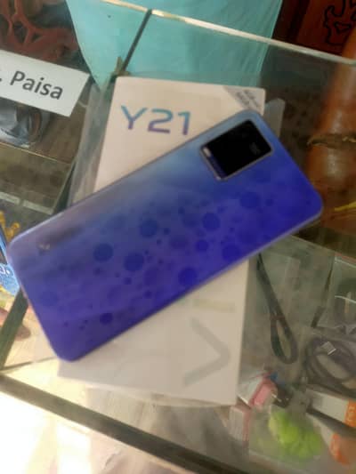 VIVO Y21 phone for sale.