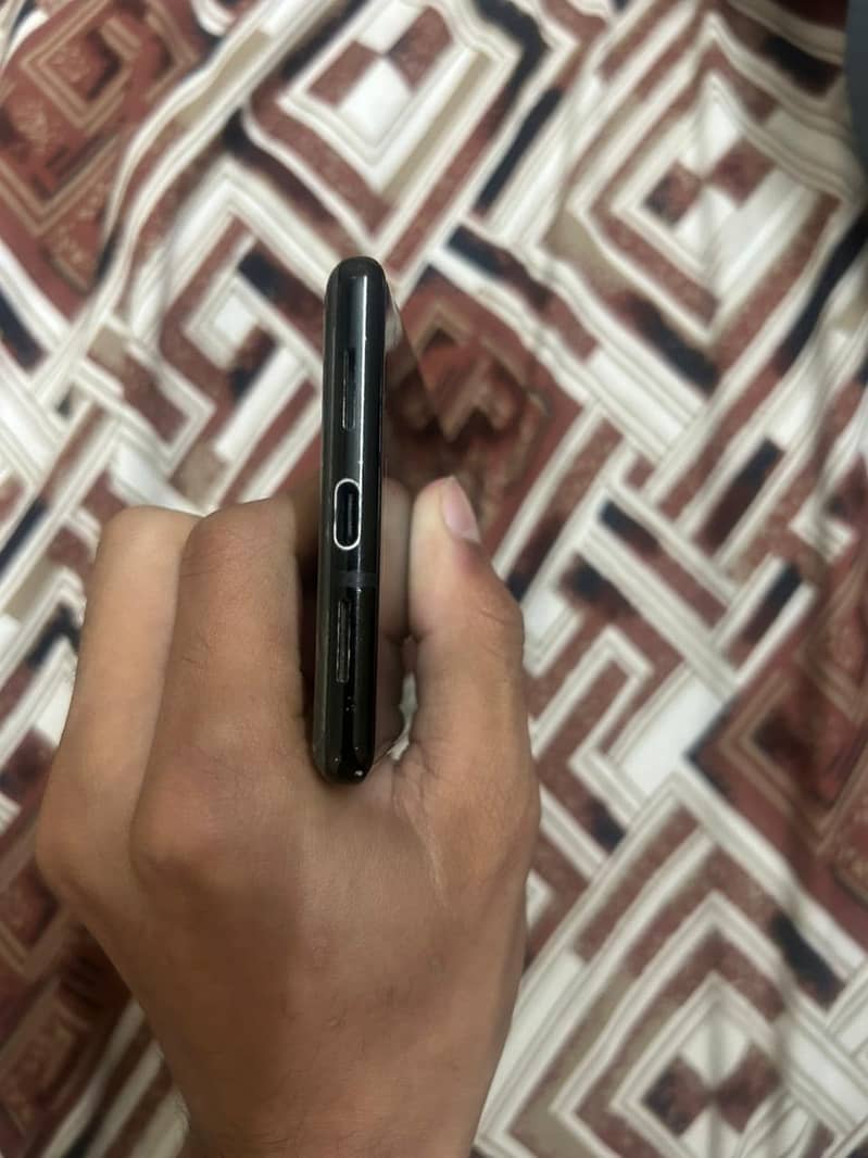 Google pixel 6 pro 4
