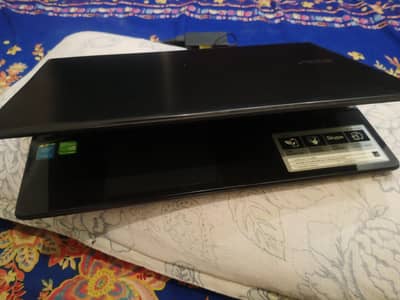 laptop hai Acer ka new lia tha