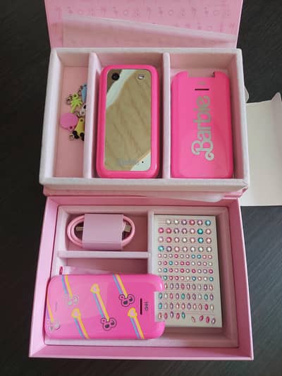 Nokia HMD Barbie