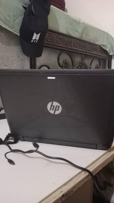 HP,ProBook 11 G2,Corei6,3(500Gb,4GbRam)128Grapics card ,14inch display
