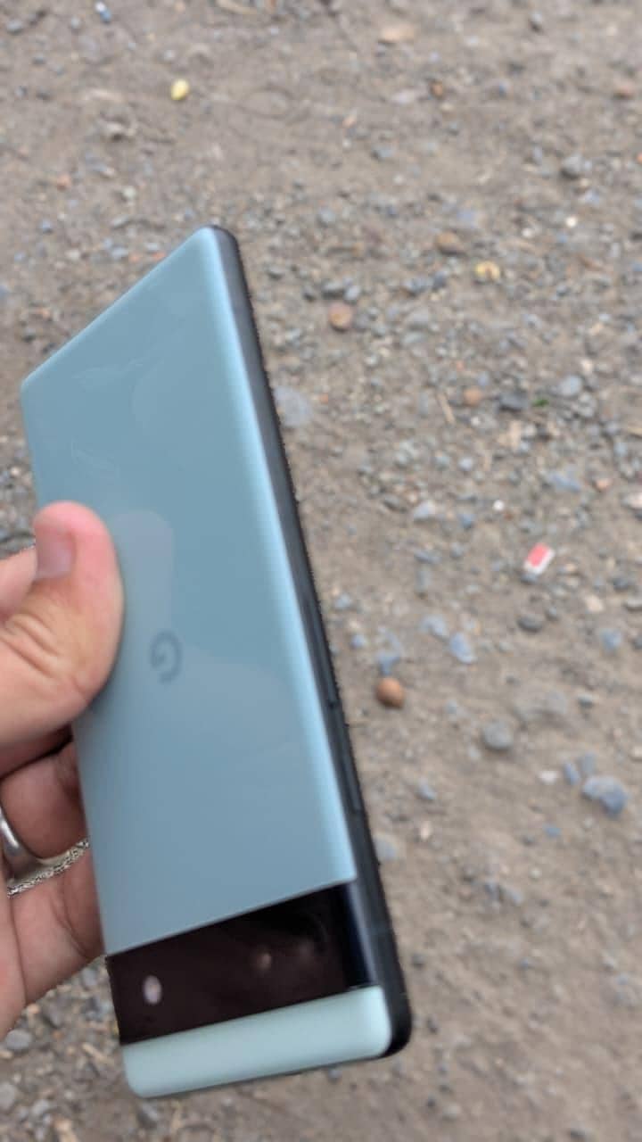 google pixel 6A 2