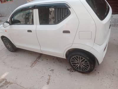 ڈرائیور درکار ہے