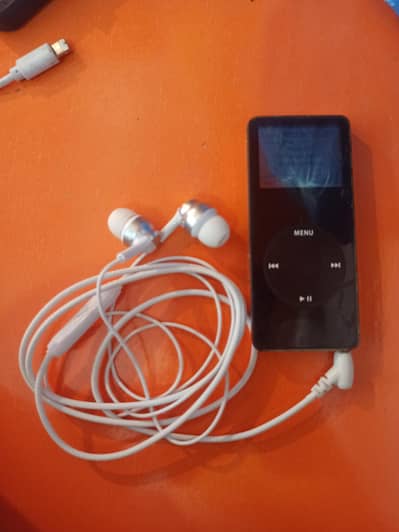 ipod 2gb for music