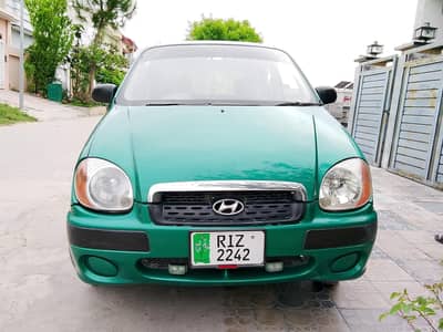 Hyundai santro 2003 model.
