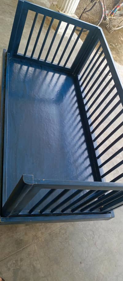 Baby cot condition 10/10