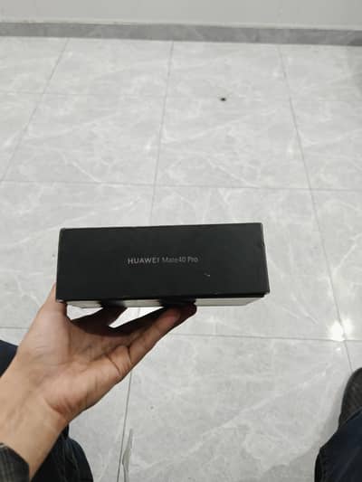 HUAWEI MATE 40 PRO available in good condition 8gb 256gb Non Pta