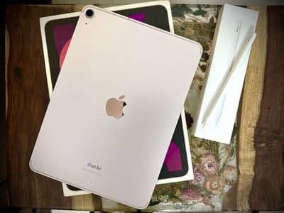 iPad Air 5 with Apple Pencil 2