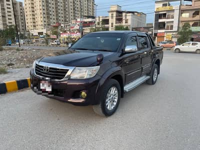 Toyota Vigo Champ 2013 For Sell