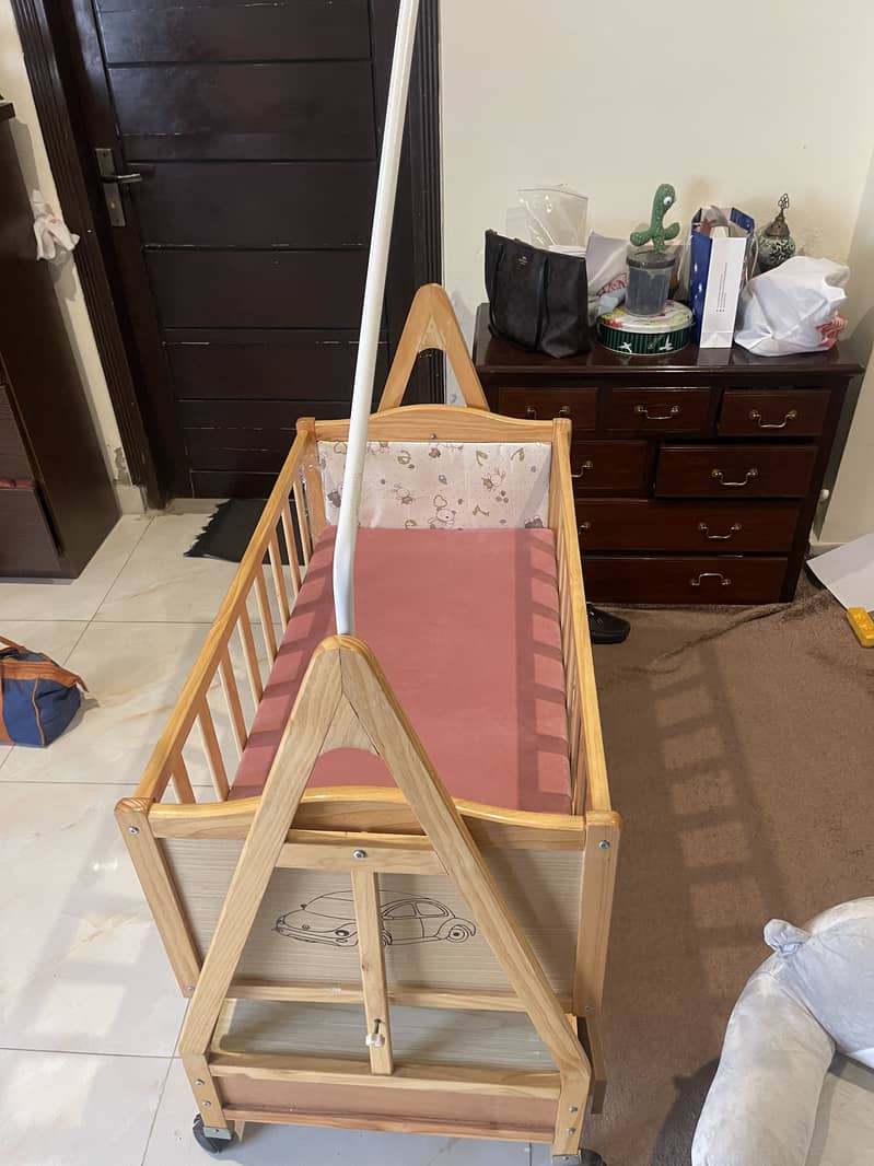 sofas and baby cot 2