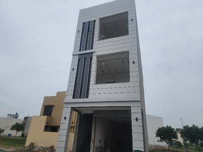 3 Marla commercial building for sale