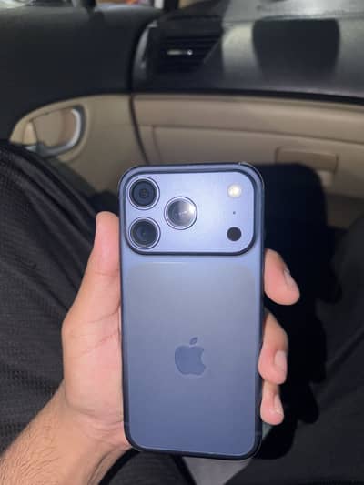 Iphone 17 pro jv 256gb with box cable