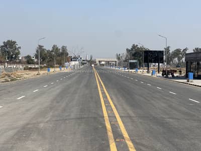 4 Marla New Commercial With Possession