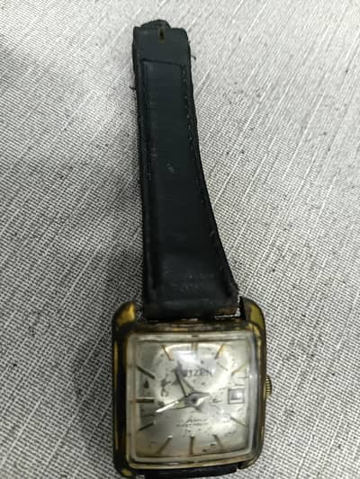 rare vintage citizen 17 jewels"shockproof"1967 model japan