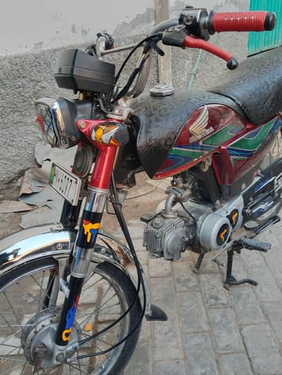 Honda CD 70 2017 Condition 9/10