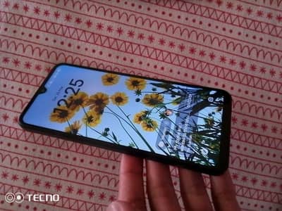 Redmi 14C 6+128GB – 10/10 Condition, Original wire & Box