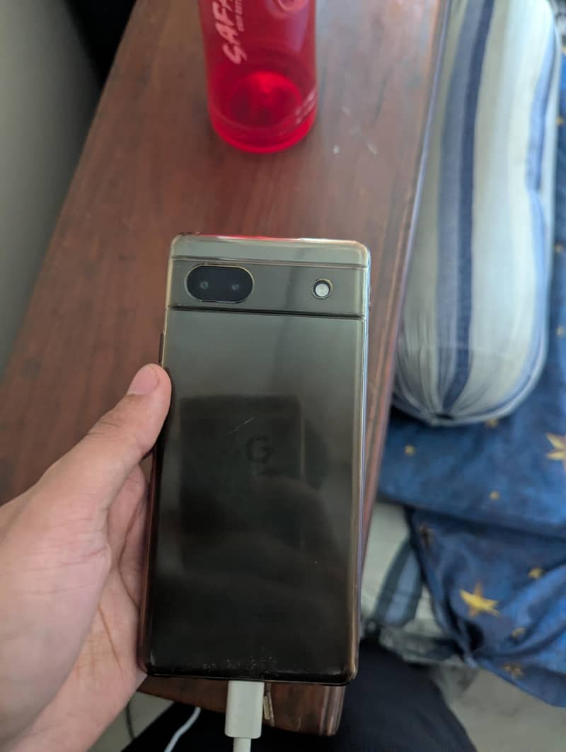 Google Pixel 6a 1