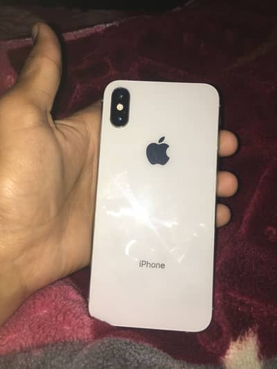 iPhone XS