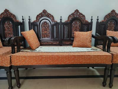 Solid Wooden Chinioti Sofa Set Excellent Condition. . .