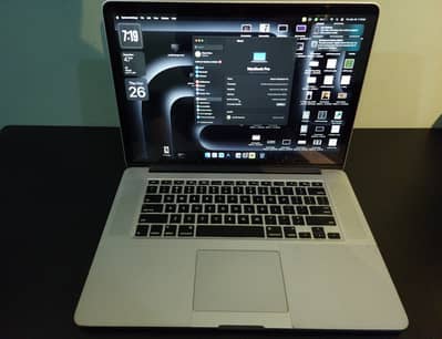 MacBook Pro 2015 | 16GB Ram | 2GB Graphics card | 128 GB storage