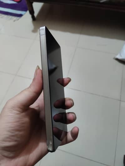 Samsung s25ultra with box