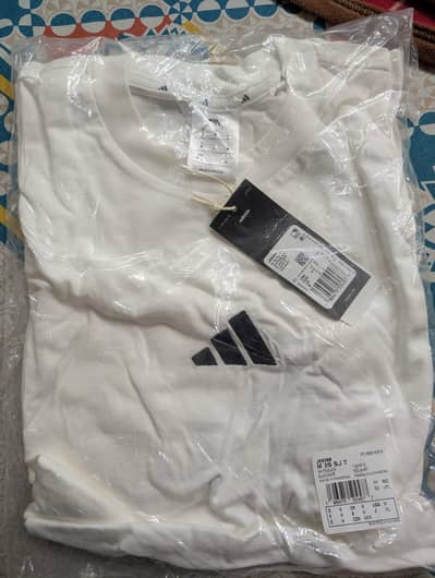 Original Adidas white T-Shirt