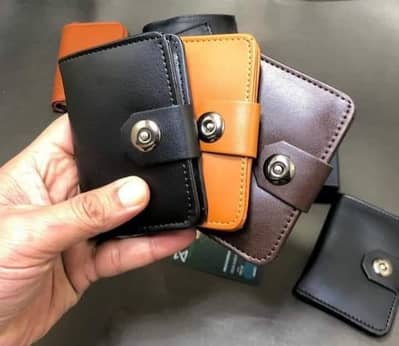 Premium Leather Bi-Fold Wallet for Men - Multi-Slot Design