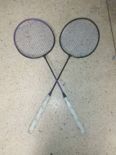 2 batminton set with new shuttle 10/10