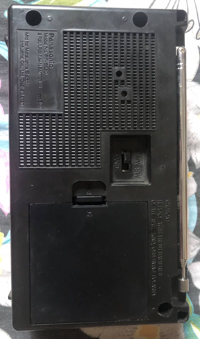 RF-562D 4