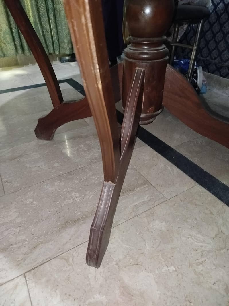 Round dinning table 2