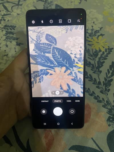 Samsung galaxy A71 8/128 pta approved