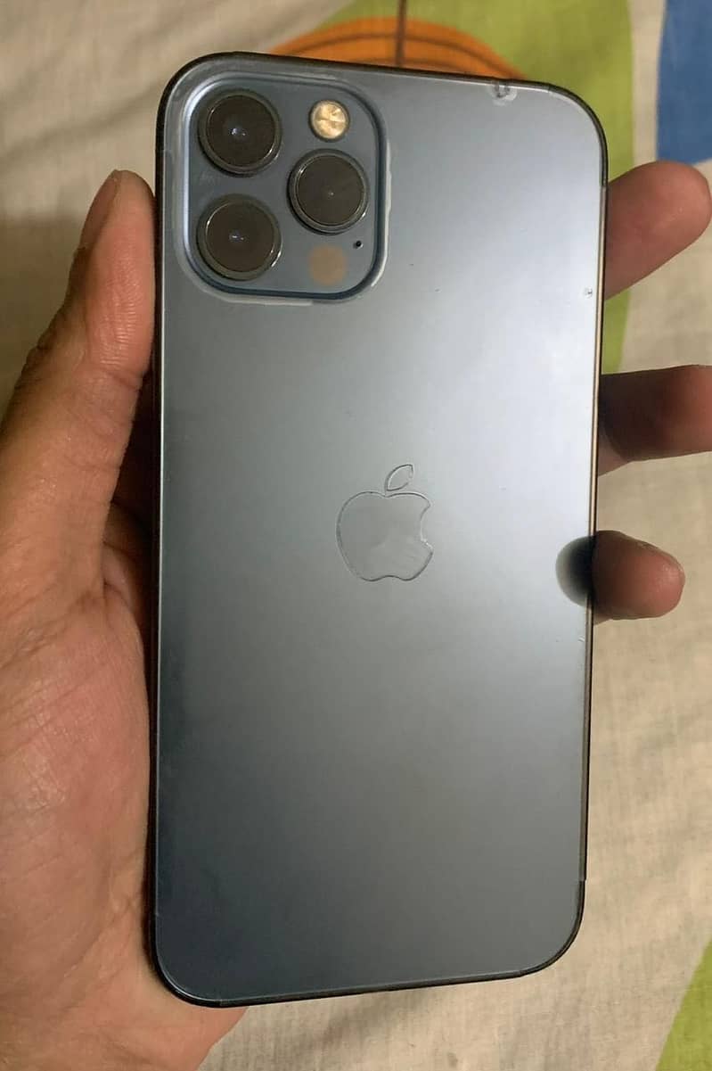 Iphone 12 pro 4