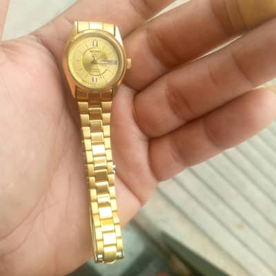 Seiko women watche made in Japan