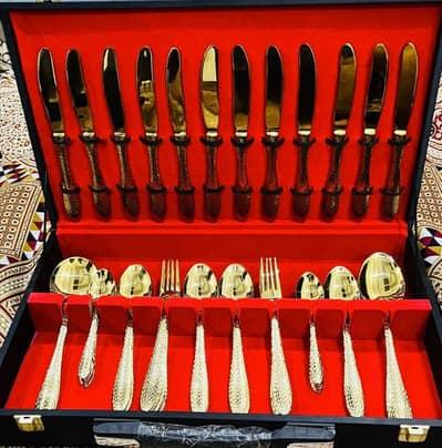 11 Gauje golden set with leather brief case