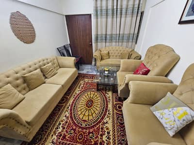 Elegant 7 Seater Sofa – Stylish & Comfortable