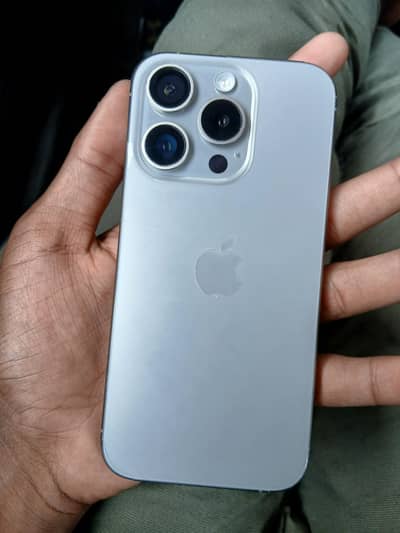 I phone 15 pro factory unlock with sim time.