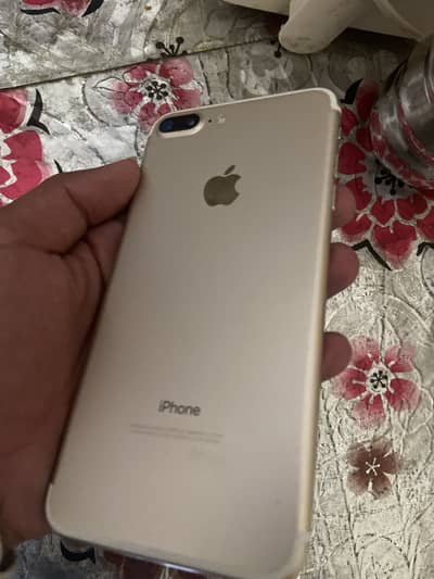 I phone 7 plus pta officiel approved 128gb