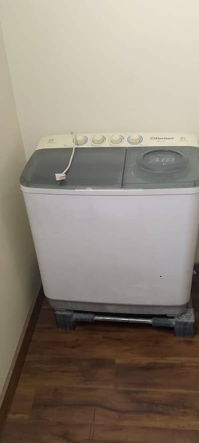 Twin Tub Washing Machine
