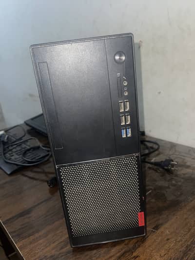 Lenovo core i 5 8th generation pc in new condition