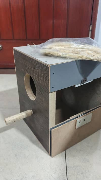 birds breeding box