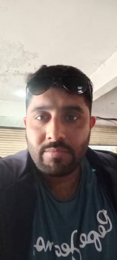 Dhood ki shop per tajarbacar larka cahye 03029272528 per watts up kro