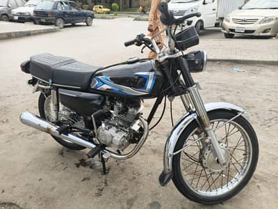 Honda 125 2007 model 555 number Islamabad number biometric available