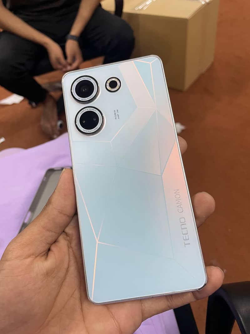 Tecno Camon 20 0