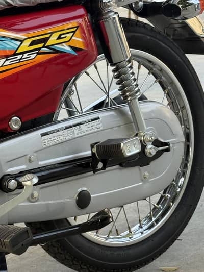 10 by 10 GOOD CONDITION