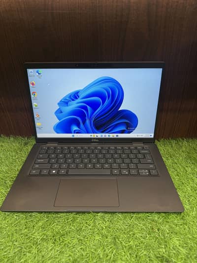 Dell Latitude 7430 (i7 12th Gen) (32/512) Touch