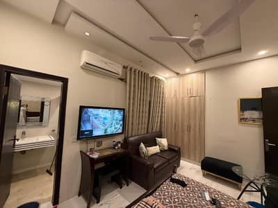 5-MARLA ELEGANT AND FULLY MAINTAINED SUPER HOT LOCATED BUNGALOW IS AVAILABLE IN THE BEST BLOCK OF DHA LAHORE.